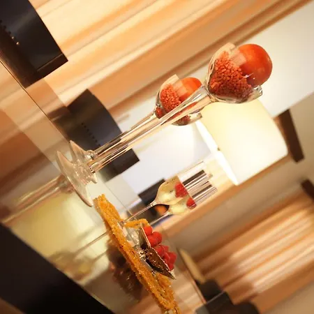 A Three-bedroom With A Private Pool And Landscaped Garden Wi-fi Villa