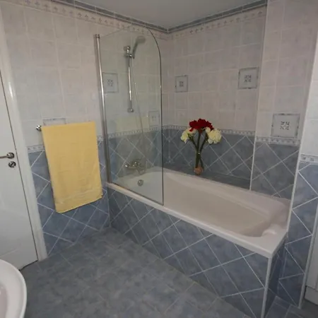 A Three-bedroom With A Private Pool And Landscaped Garden Wi-fi Villa